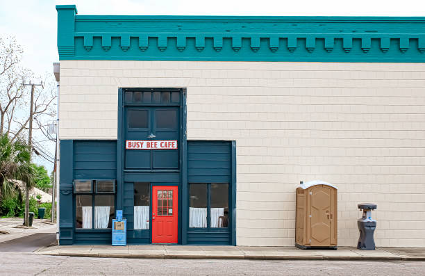Portable Toilet Options We Offer in Mcconnelsville, OH